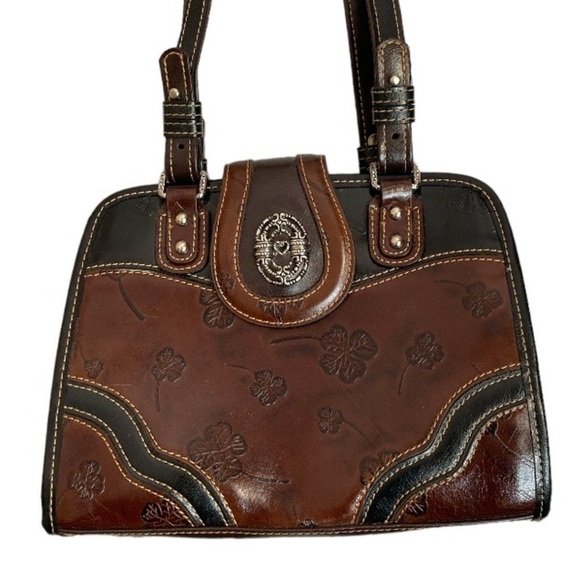 M.C Marc Chantal Leather Purse - Picture 1 of 16